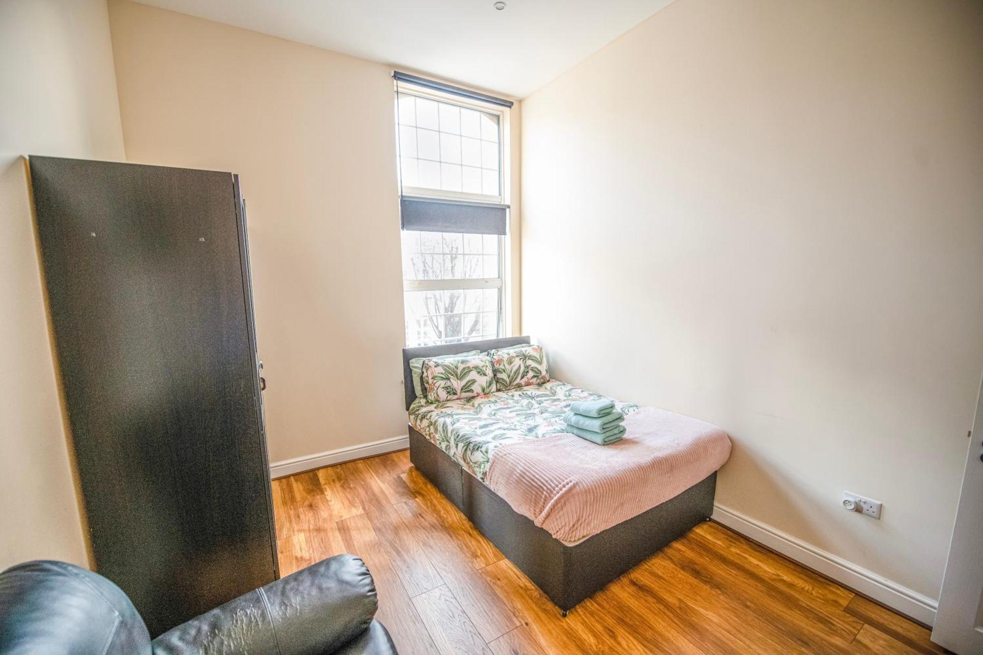 Charming 2-Bedroom Flat In Shepherd'S Bush, Near Hammersmith Лондон Екстериор снимка
