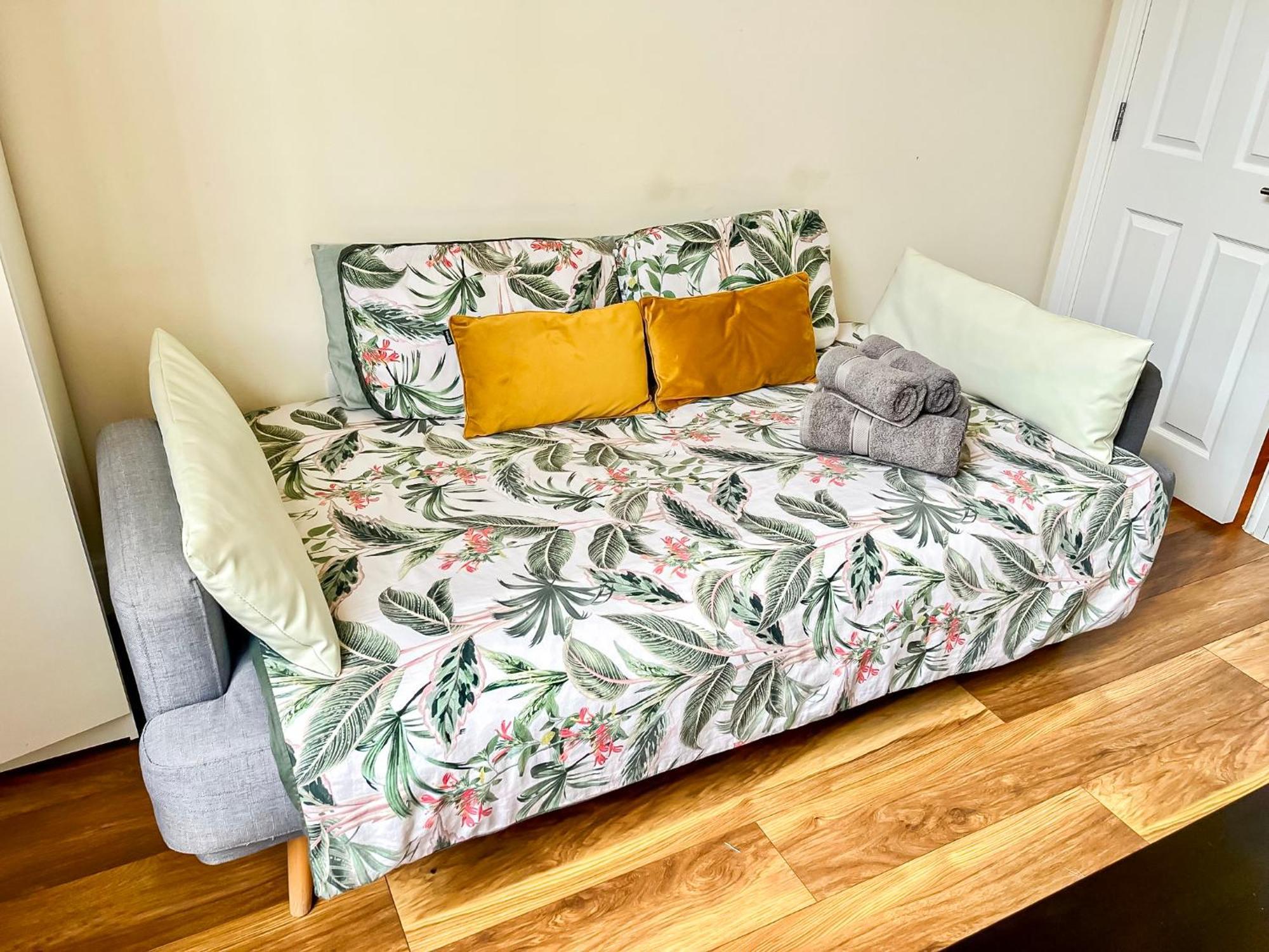 Charming 2-Bedroom Flat In Shepherd'S Bush, Near Hammersmith Лондон Екстериор снимка