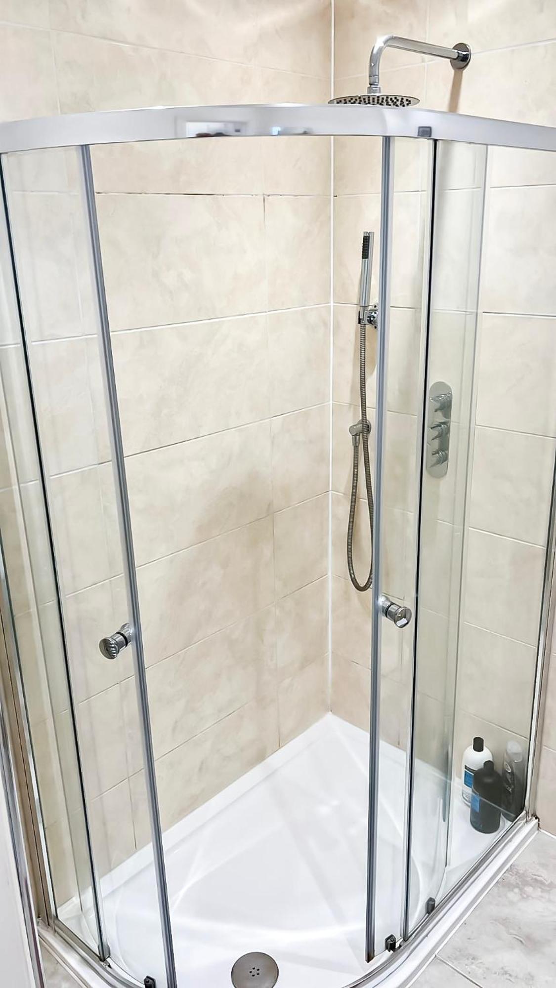 Charming 2-Bedroom Flat In Shepherd'S Bush, Near Hammersmith Лондон Екстериор снимка